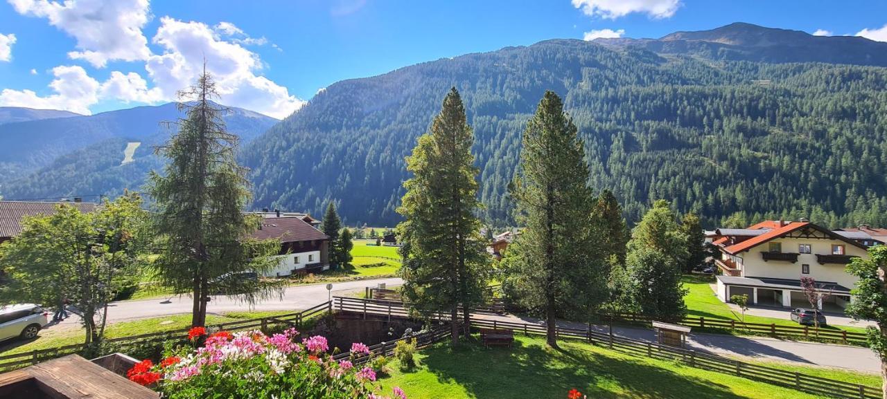 Haus Becken Hotel Sankt Jakob in Defereggen Kültér fotó