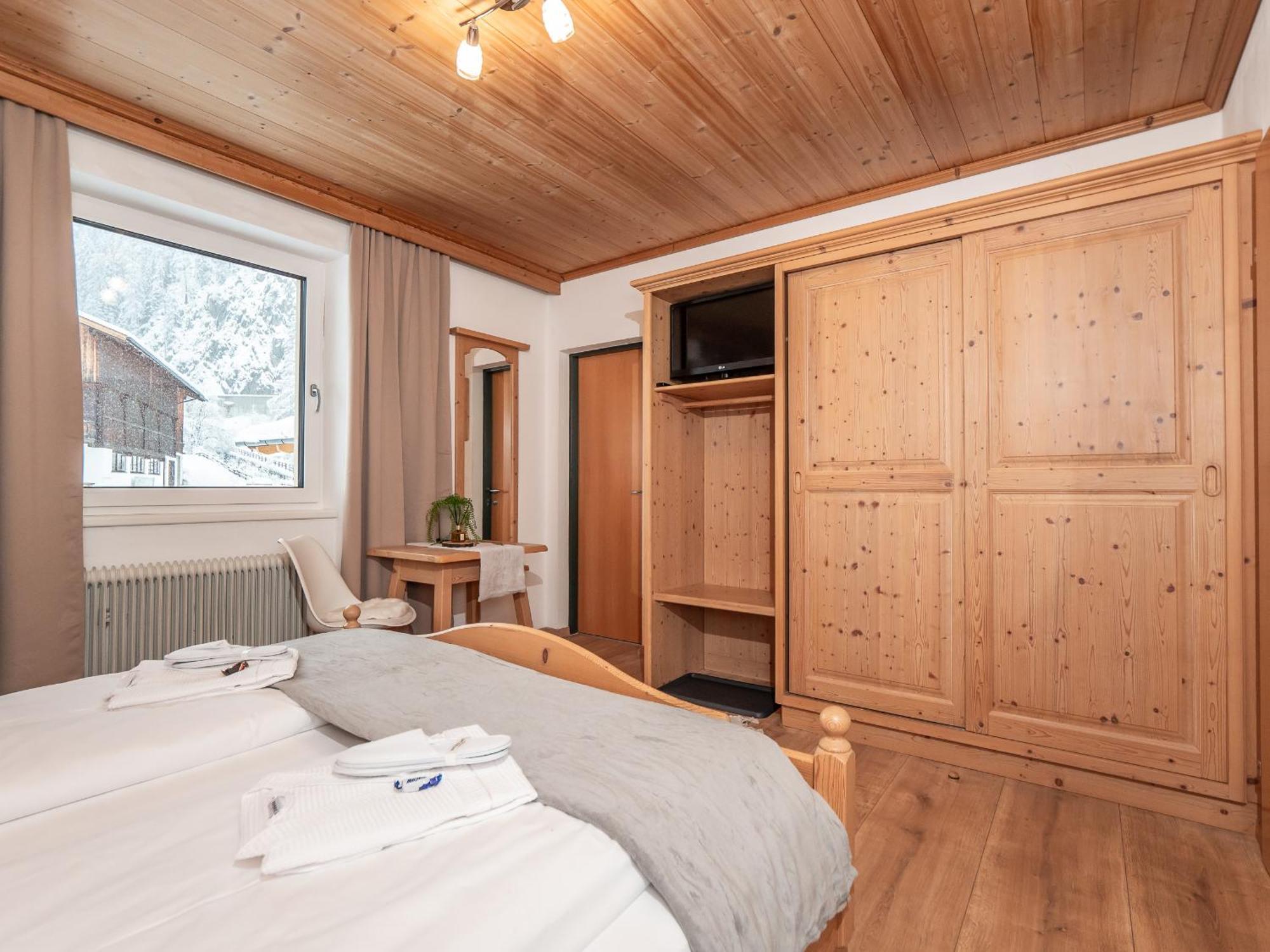 Haus Becken Hotel Sankt Jakob in Defereggen Kültér fotó