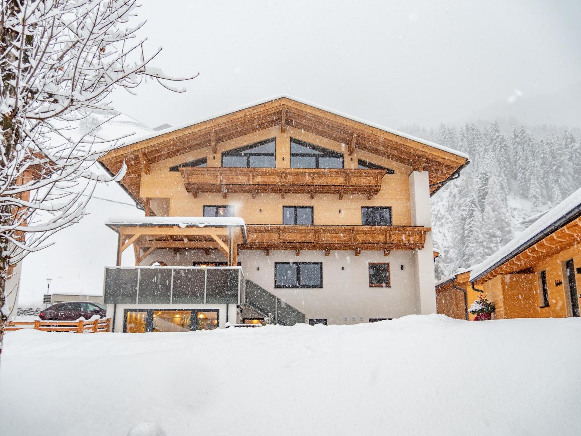 Haus Becken Hotel Sankt Jakob in Defereggen Kültér fotó